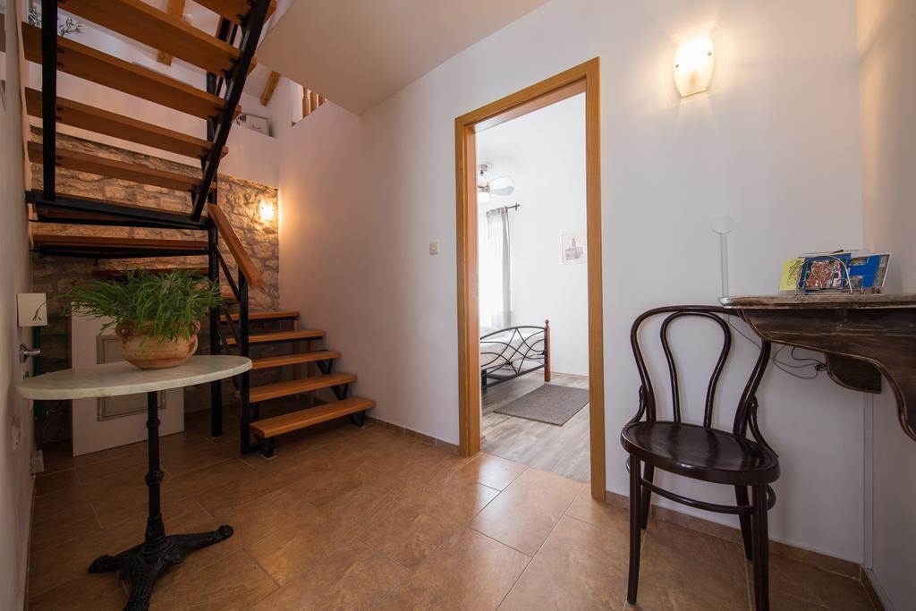 Luxury Mansarda Duplex - City Centre - Stone House Apartment Split Exterior photo